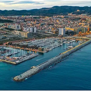 casa-en-el-port-maritim-de-badalona.catalonia-hotels.com/